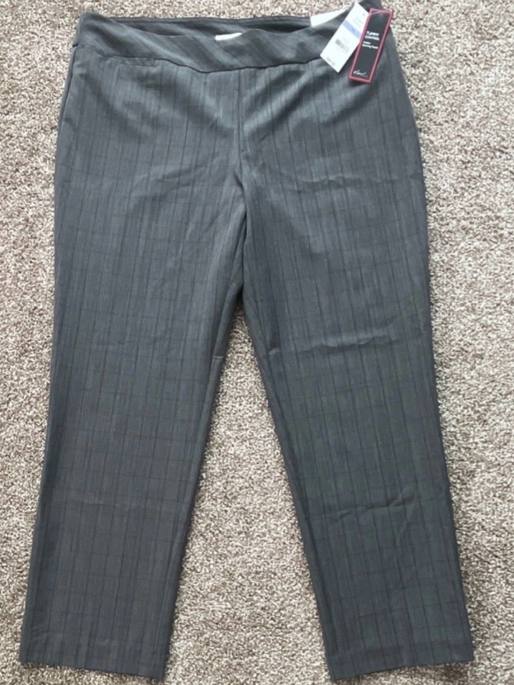 Kim Rogers Gray Plaid Women's Dress Pants Straight Leg Mid Rise Tummy Control